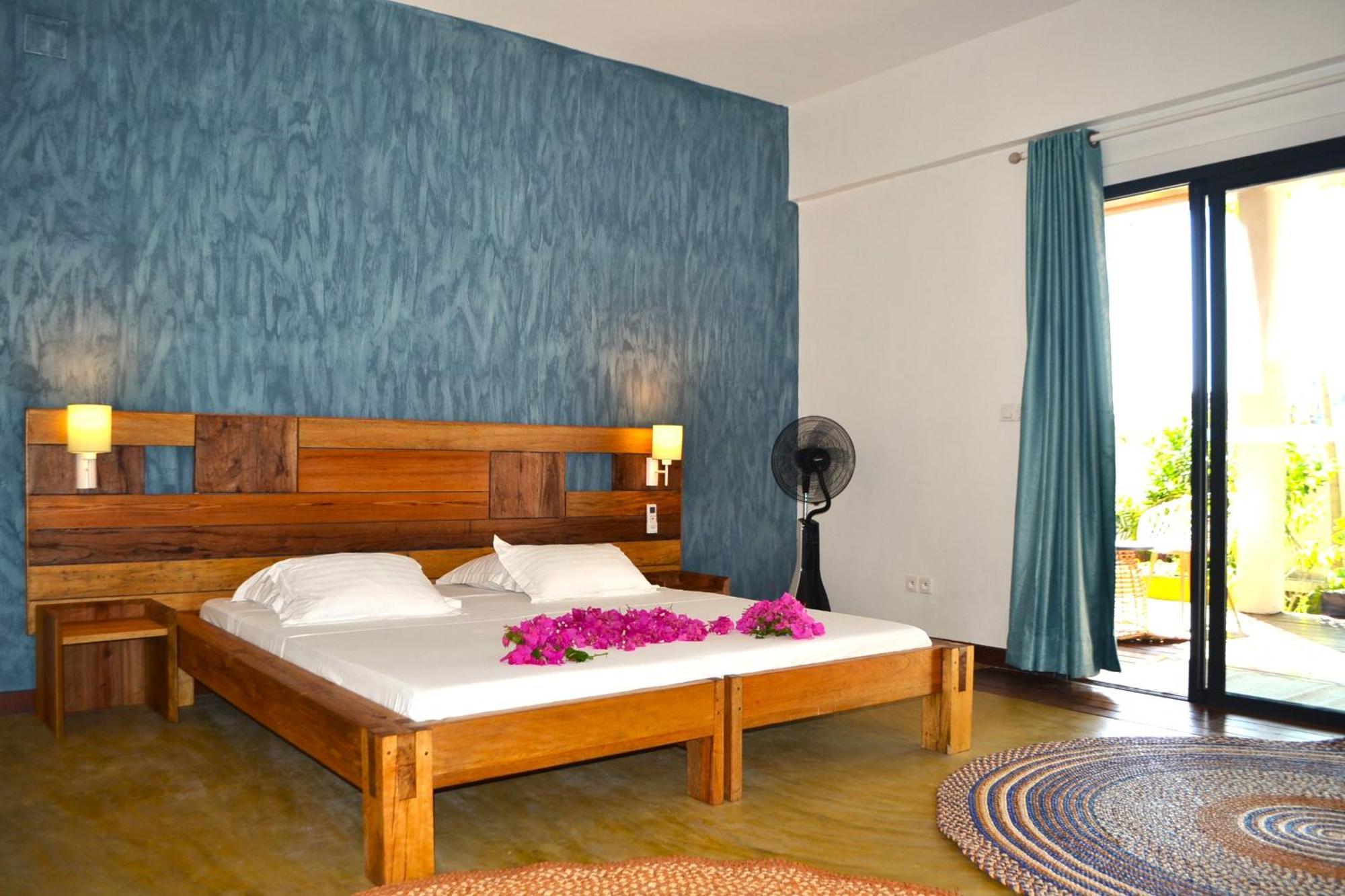 מלון מורונדבה Kily House מראה חיצוני תמונה